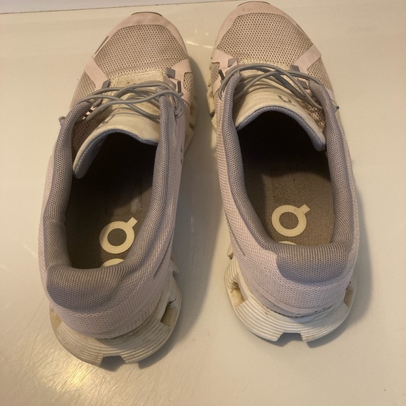 On Cloud 5 Running Shoes Womens Size 9 Lily Frost Purple Lavender - Picture 4 of 6